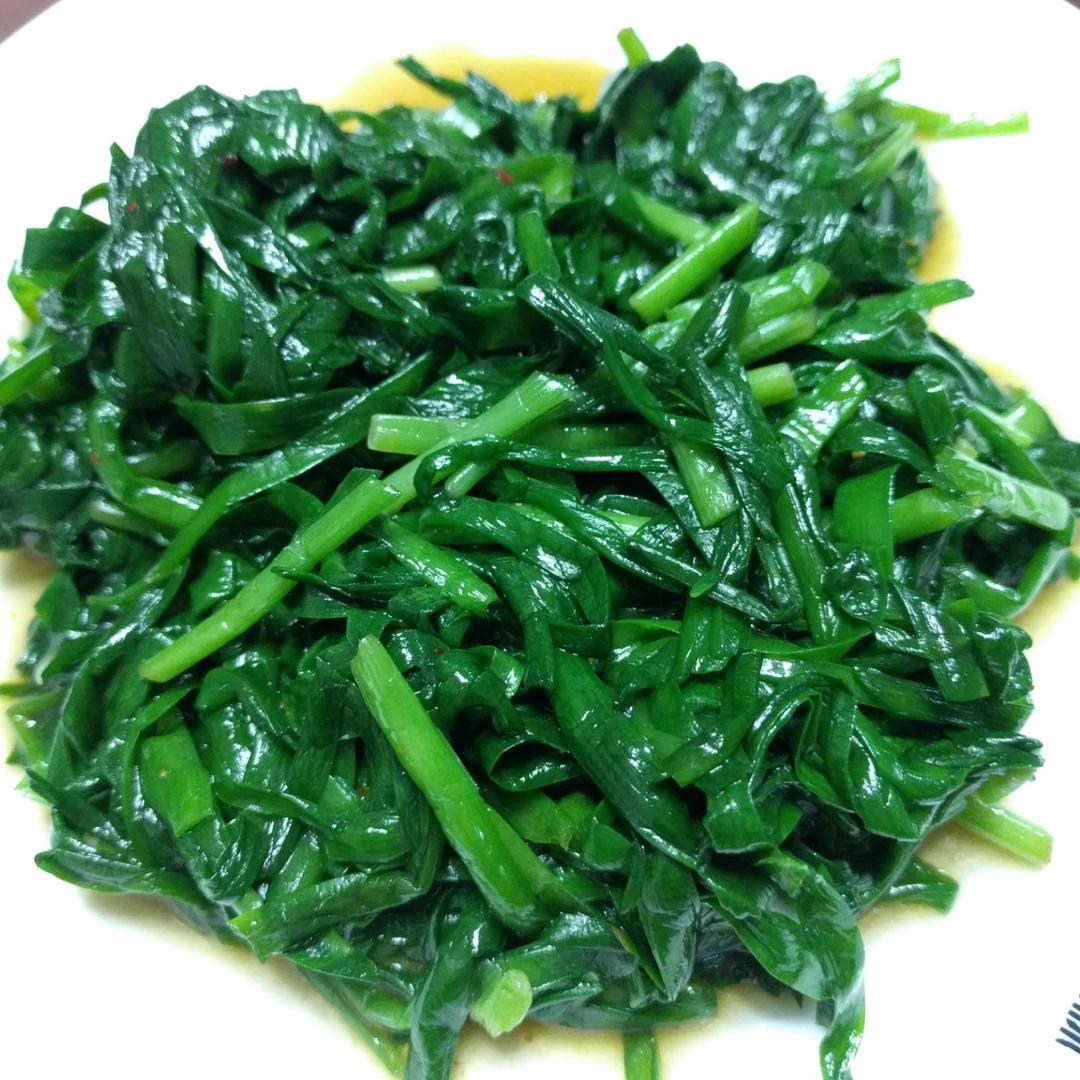 凉拌韭菜