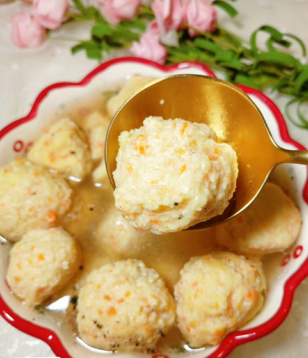 山药胡萝卜猪肉丸的做法