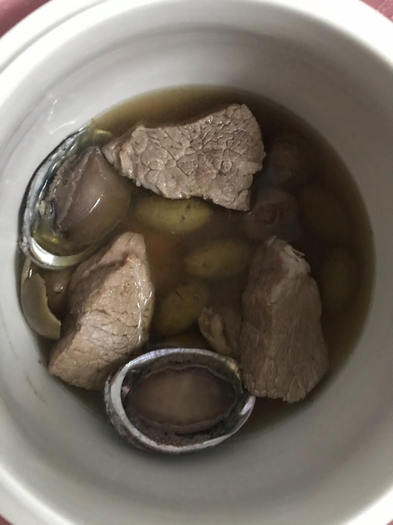 青橄榄鲍鱼排骨汤
