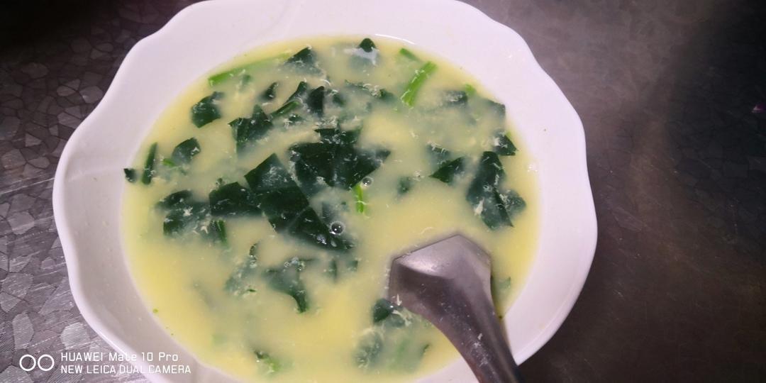鲜蛋花菠菜汤