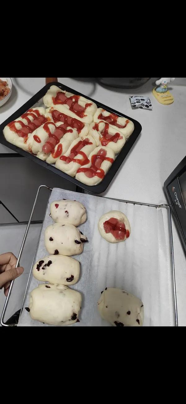 葱香火腿肠面包