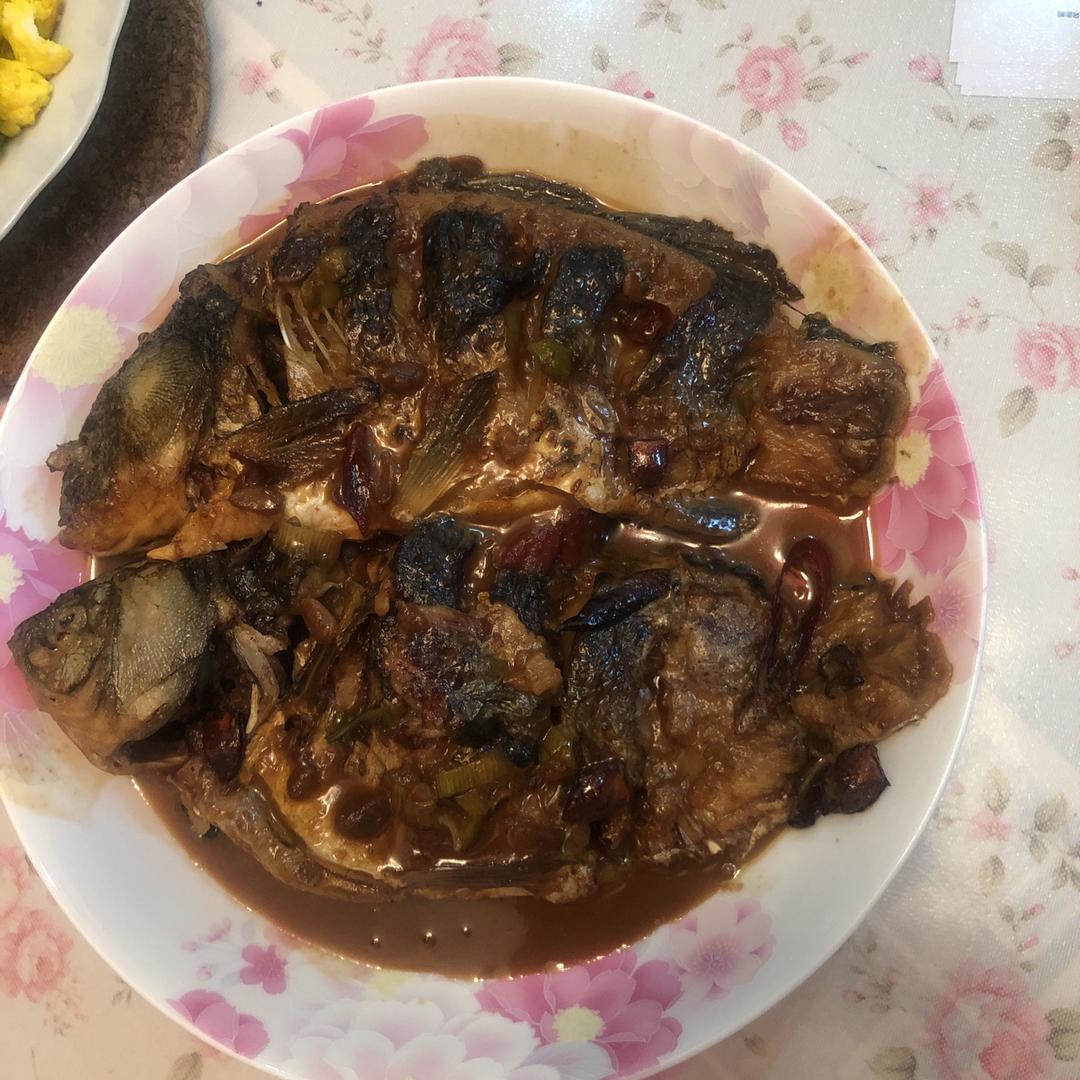酱焖鲫鱼