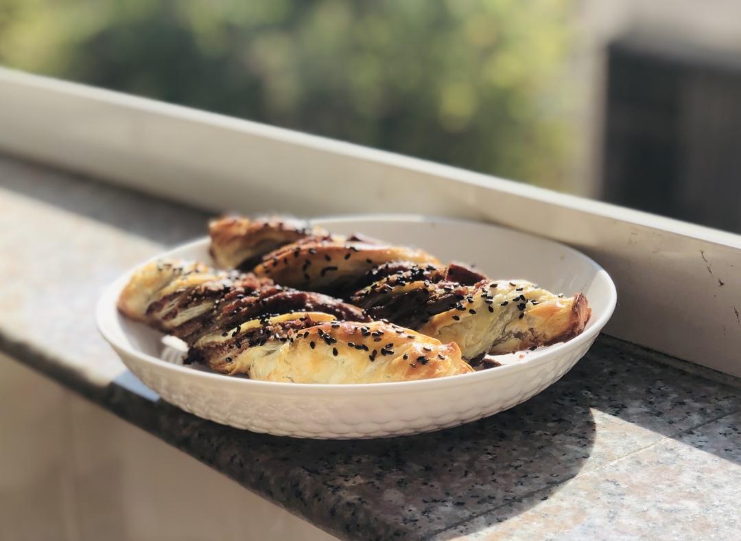 手抓饼版辫子豆沙酥