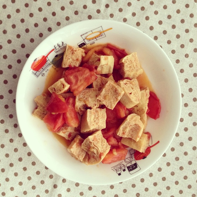 西红柿烧冻豆腐