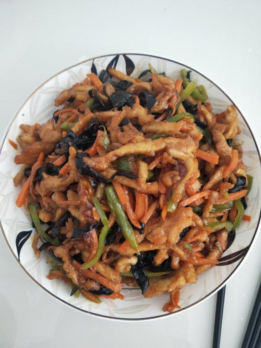 超好吃的鱼香肉丝（做法相当简单，一看就会）