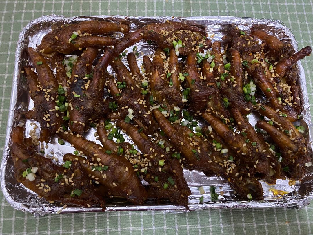 香喷喷烤鸡脚