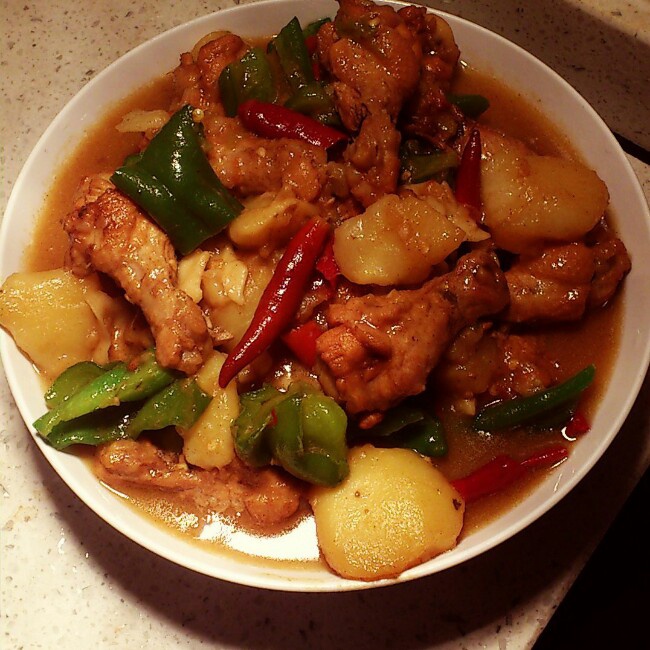 新疆沙湾大盘鸡