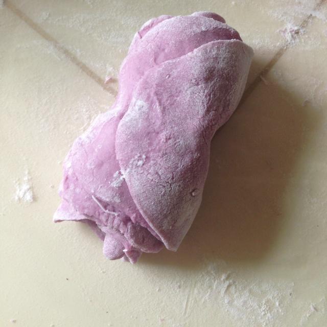 紫薯月季花造型馒头的做法 步骤7