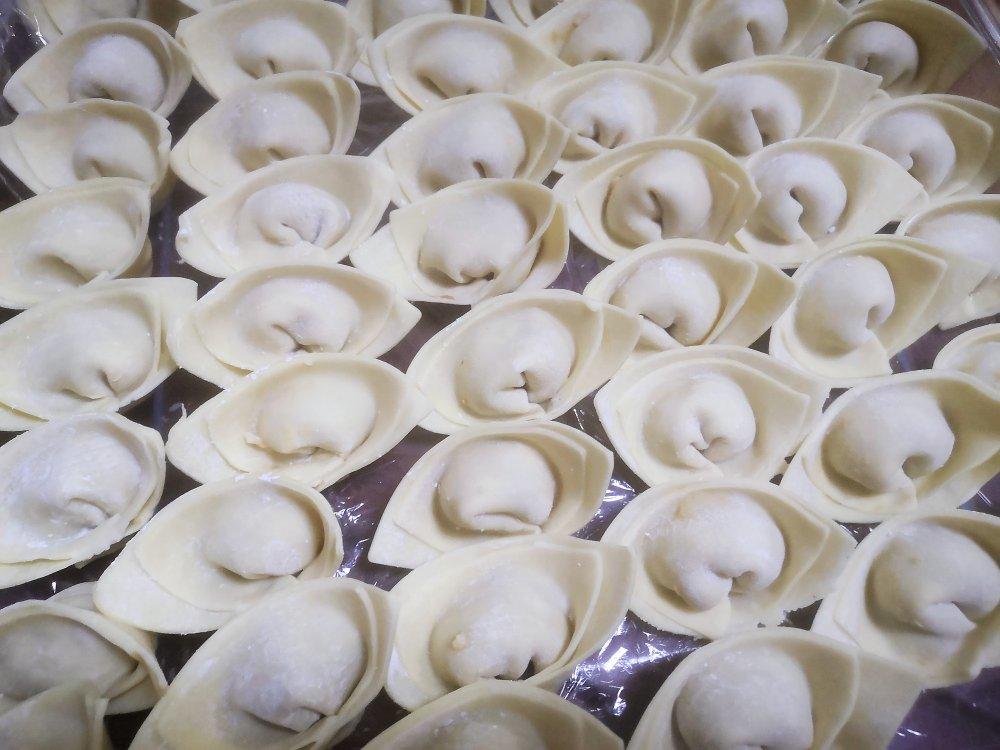 元宝馄饨的包法