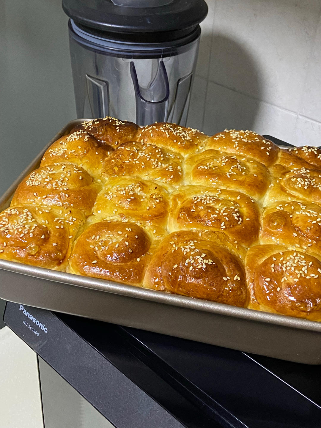 香脆柔软的蜂蜜脆底面包