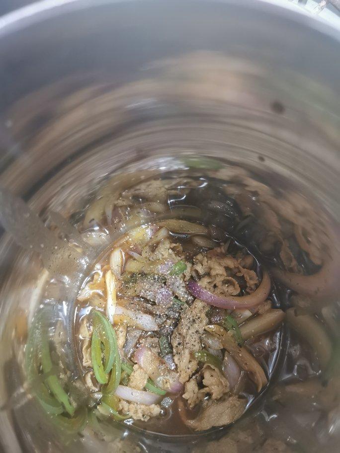 洋葱炒肥牛
