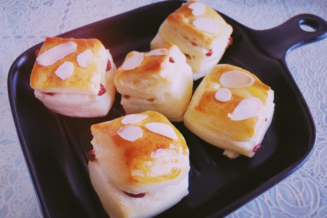 蔓越莓优格小面包块