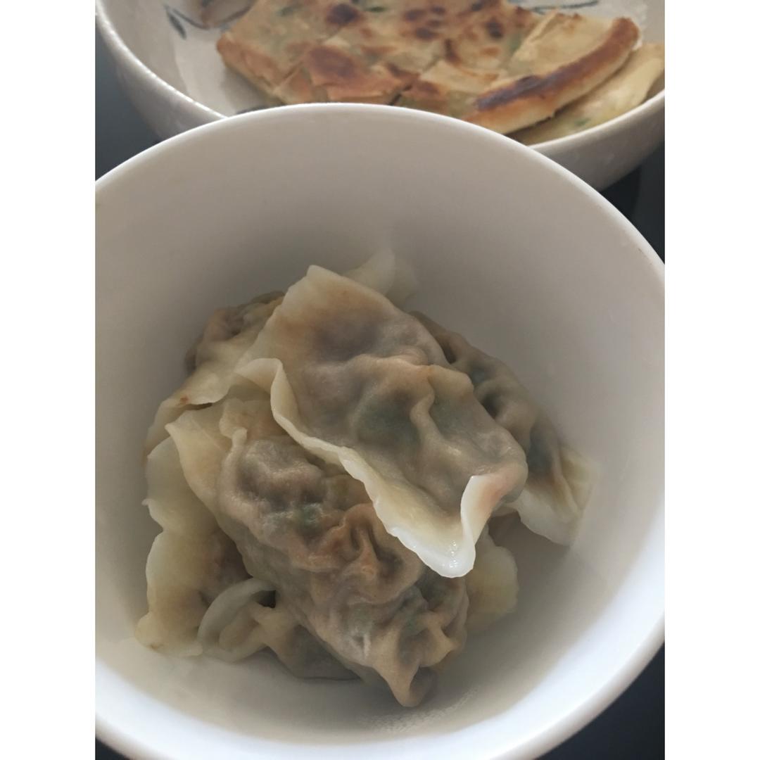 【免揉】皮薄筋道冻后不破的饺子皮