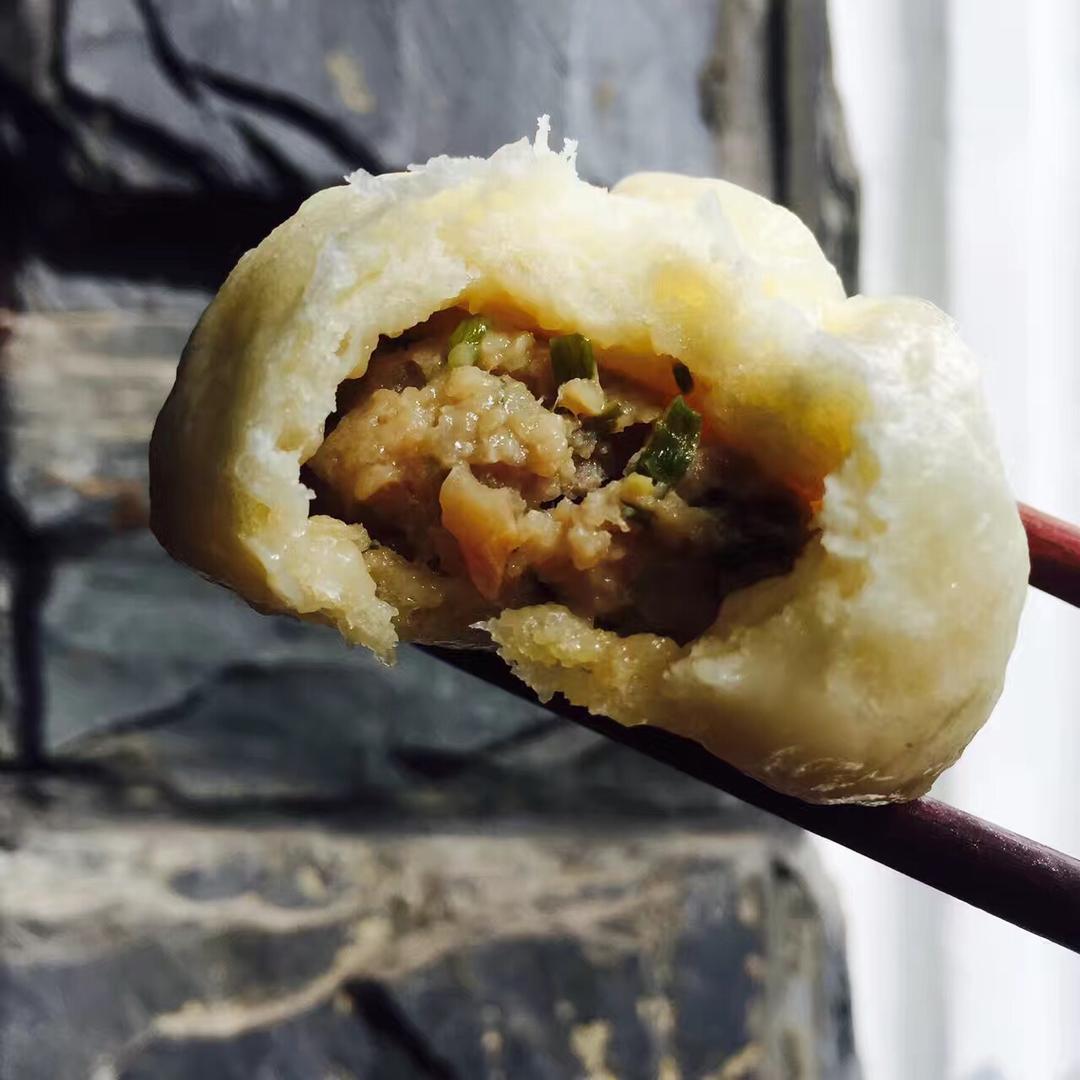 酱肉包子