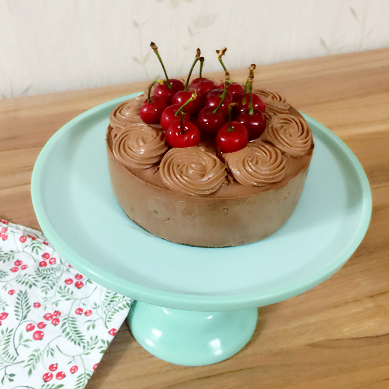 浓情樱桃巧克力慕斯蛋糕