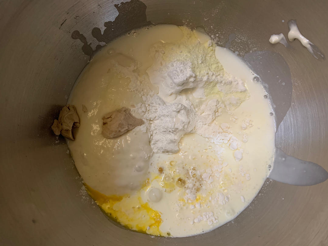 纯奶手撕吐司的做法 步骤1