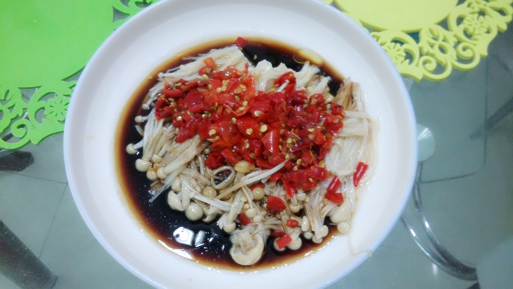 剁椒金针菇