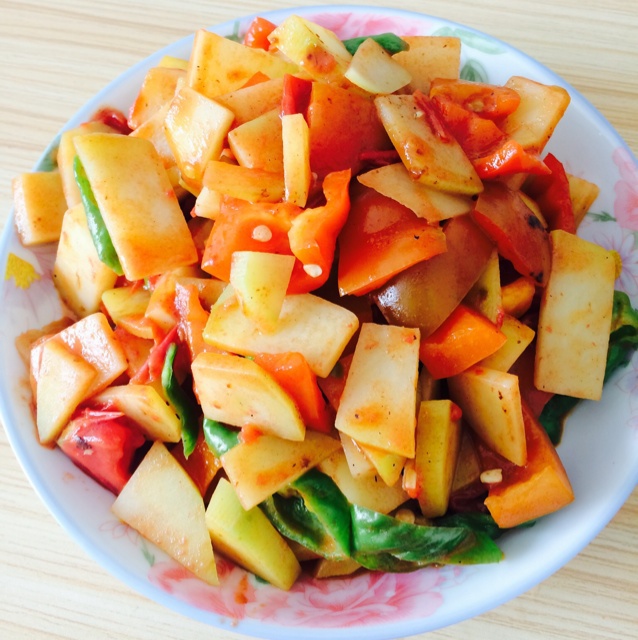 青椒番茄土豆片