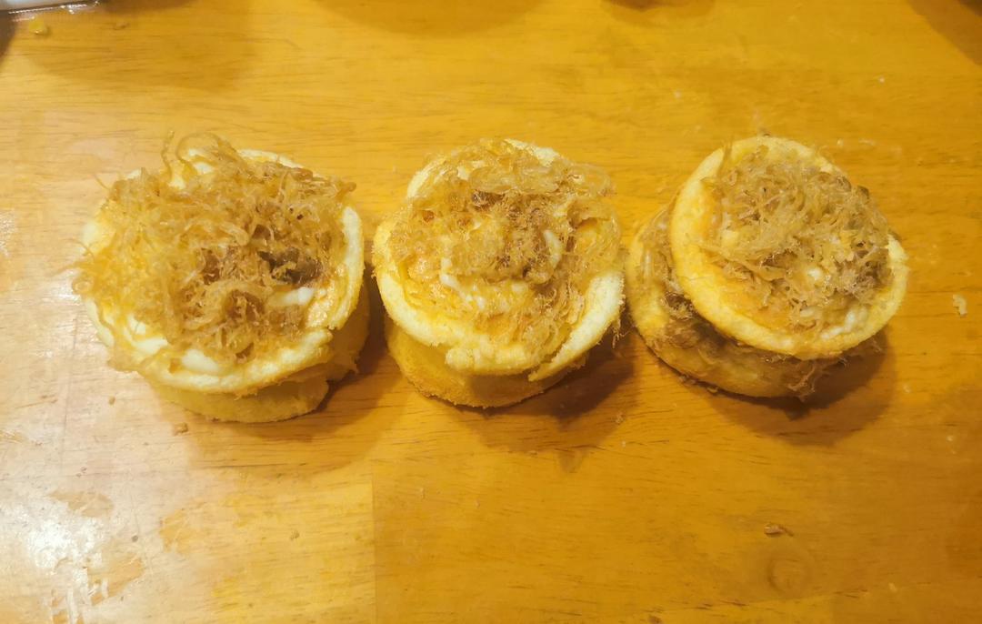 绝赞美味的卡仕达爆浆肉松小贝