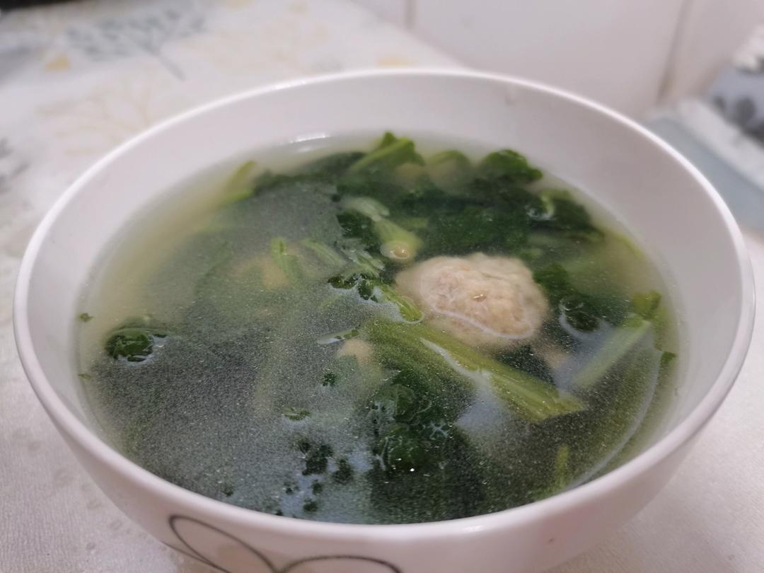小白菜汆丸子