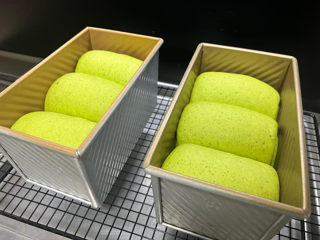 🍞超软糯艾草奶香吐司面包—下厨房独家原创