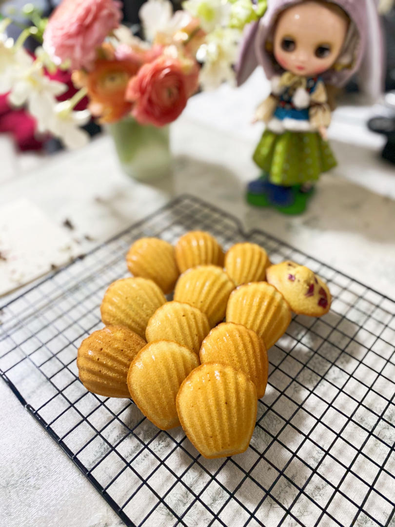 玛德琳，源自法国，玫瑰蜂蜜，一口花香