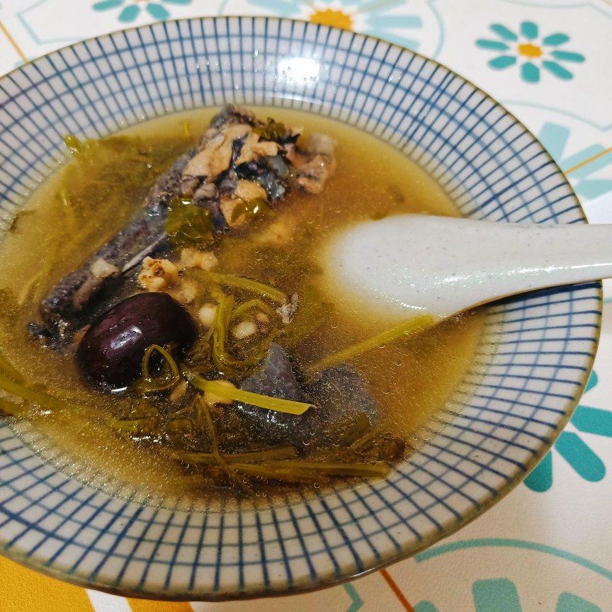 益母草乌鸡汤