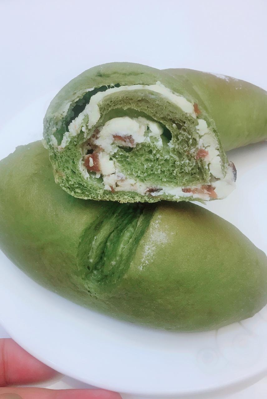 抹茶麻薯红豆软欧包