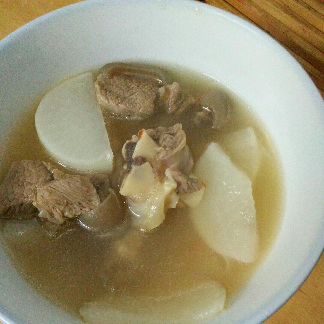 羊肉炖白萝卜
