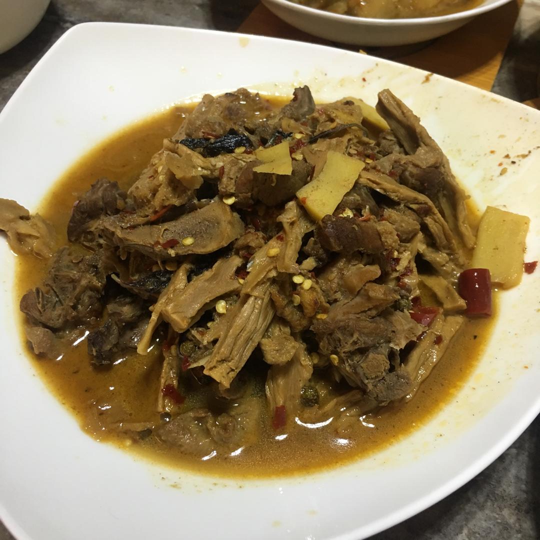 看四川人怎么吃鸭肉—— 揭秘“味道超级霸道、麻辣鲜香、重口味”的私房【麻辣鸭子】做法