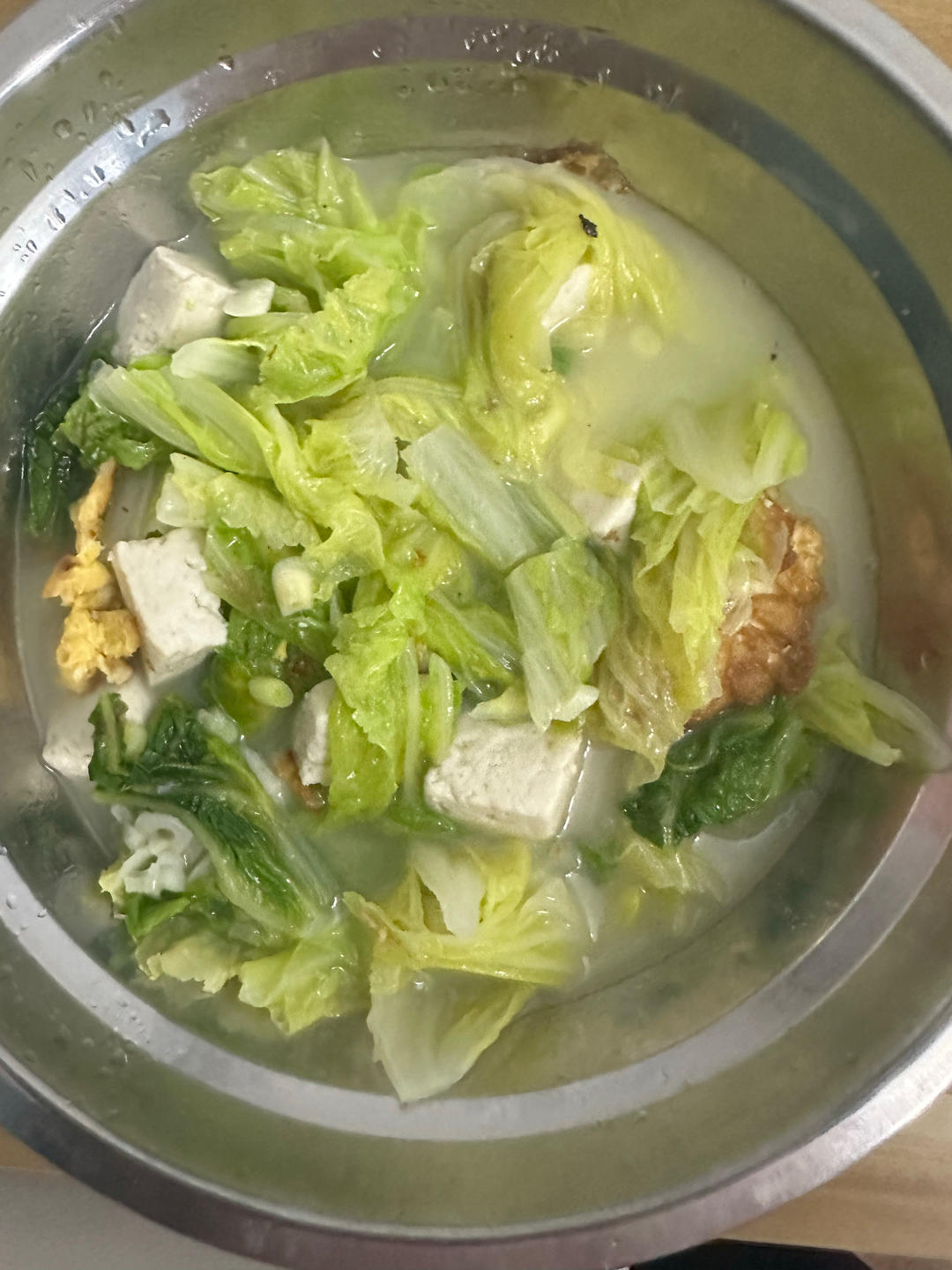 冬天做一锅热乎乎的白菜豆腐汤，食材简单‼️