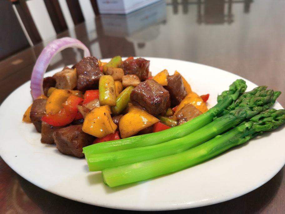 我的轻奢煮艺——杏鲍菇牛肉粒