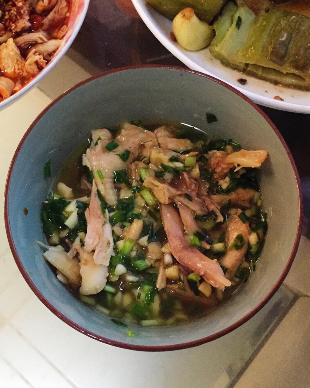 葱油鸡（鸡腿可以这样吃快手菜）