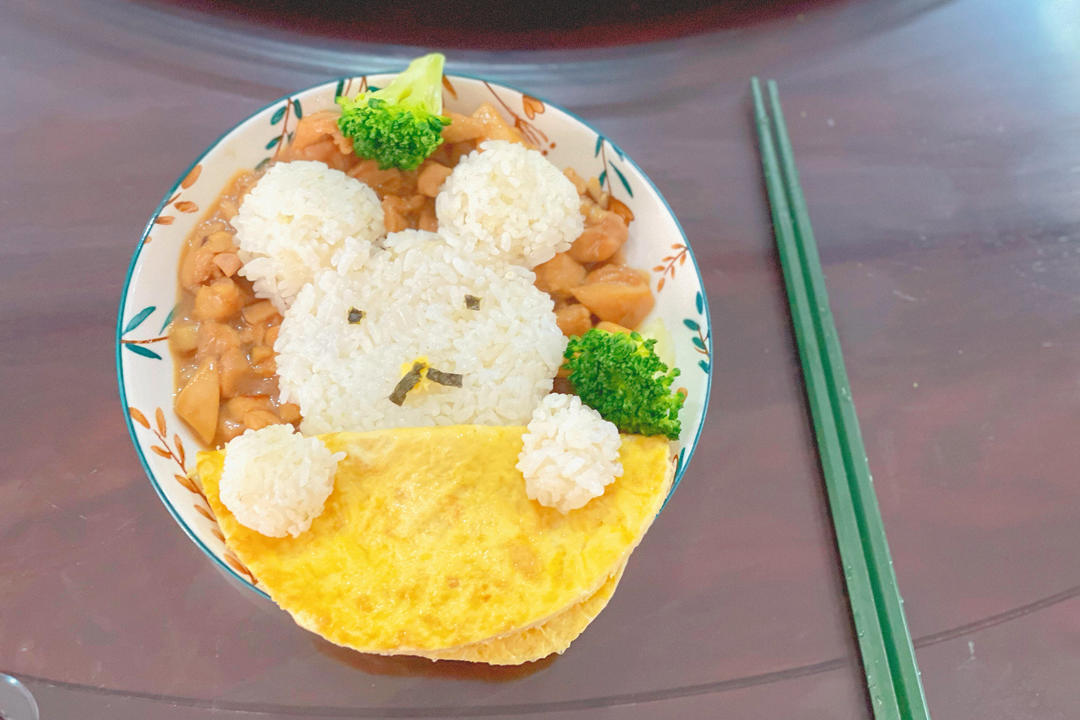 儿童版小熊萌宠香菇鸡丁盖饭❗️酱烧香菇鸡丁饭