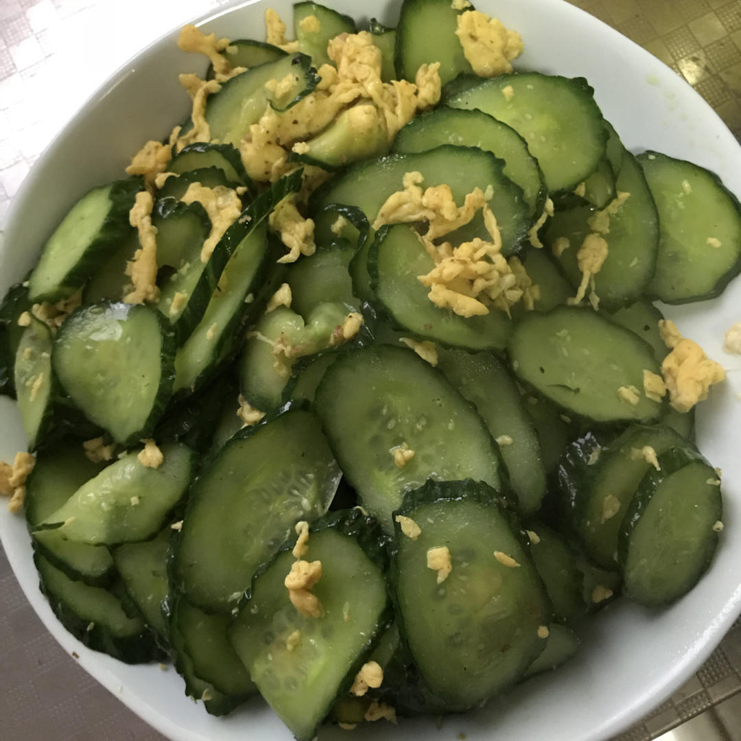 黄瓜炒鸡蛋