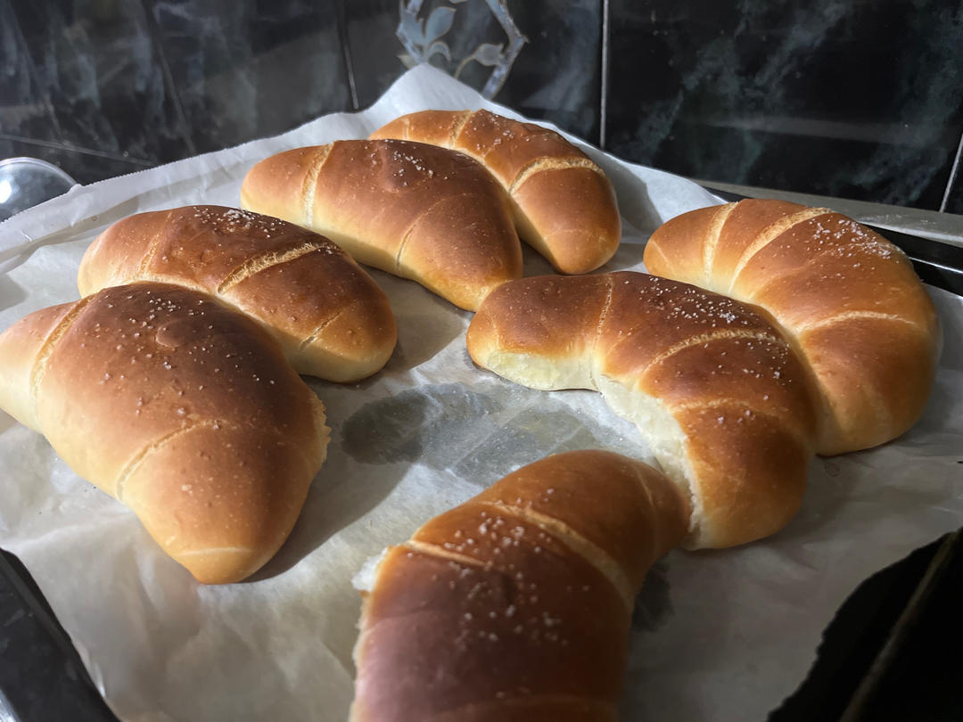 【视频食谱】错过一定后悔的日式盐面包