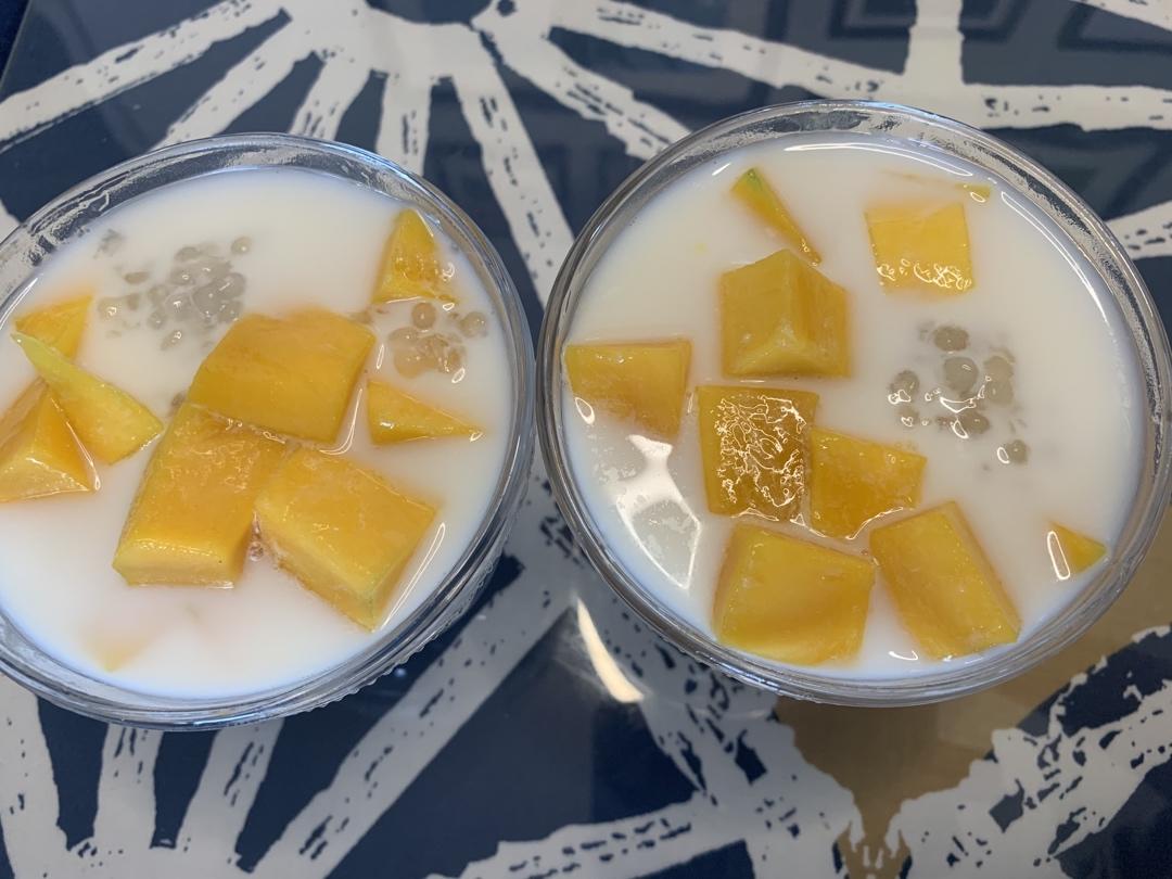 芒果丸子西米露