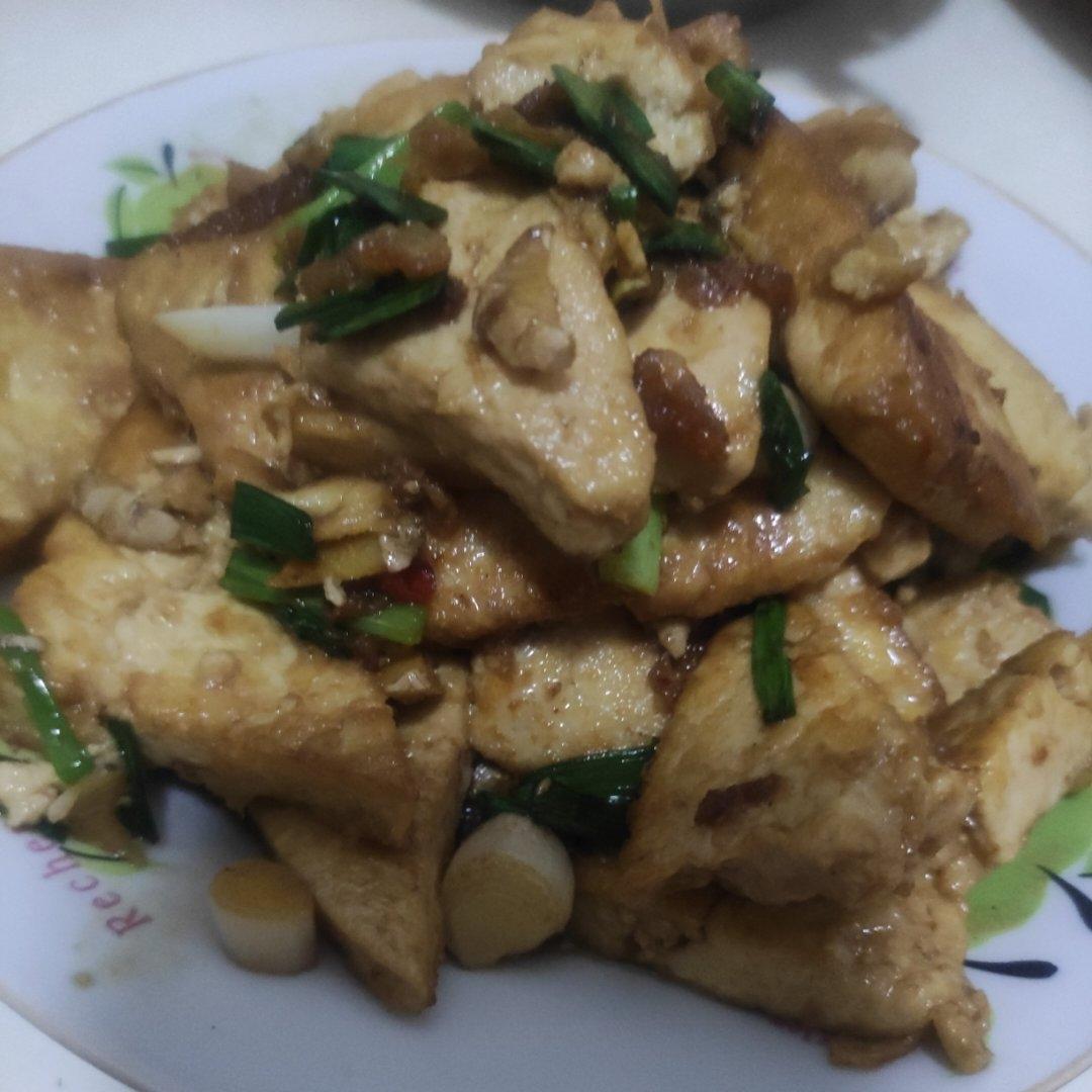 焖煎豆腐