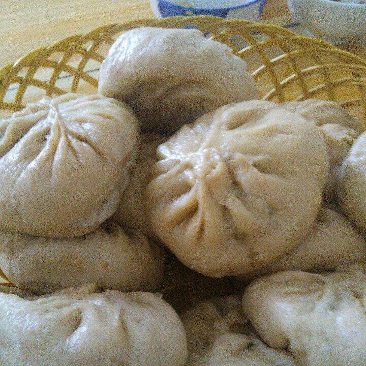 鲜肉包子