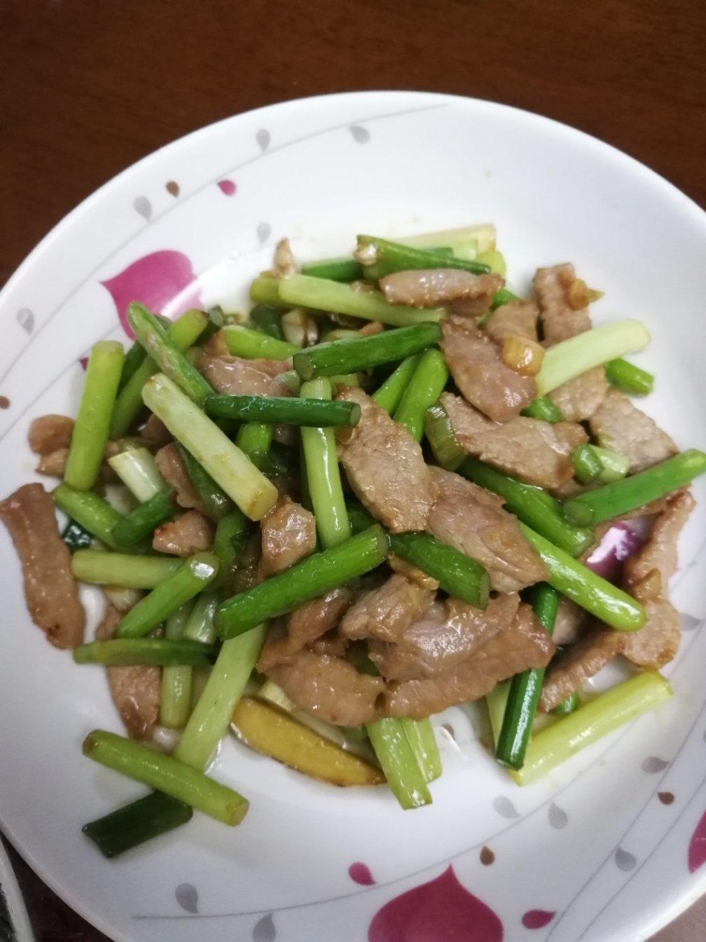 蒜苔炒肉