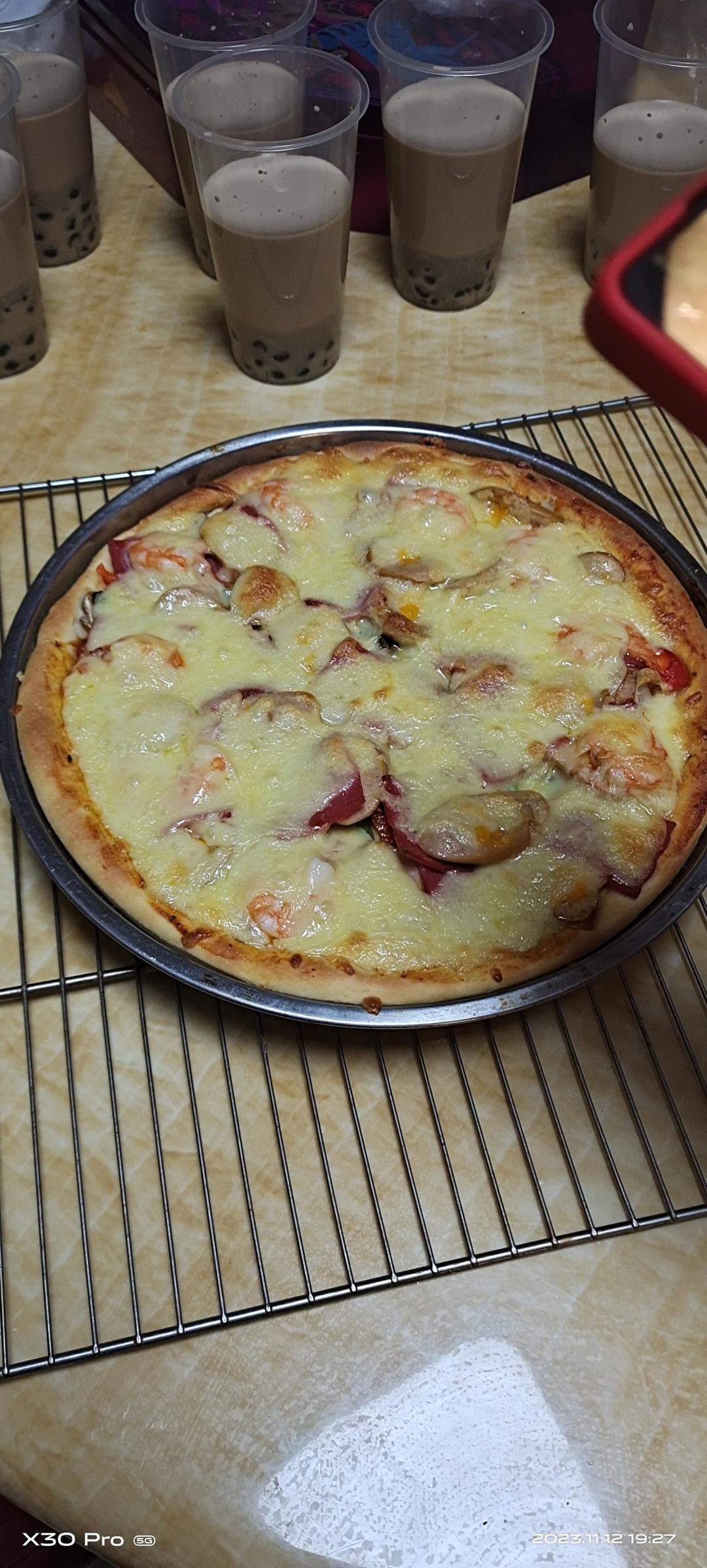 自制pizza  百做无误的饼皮哦