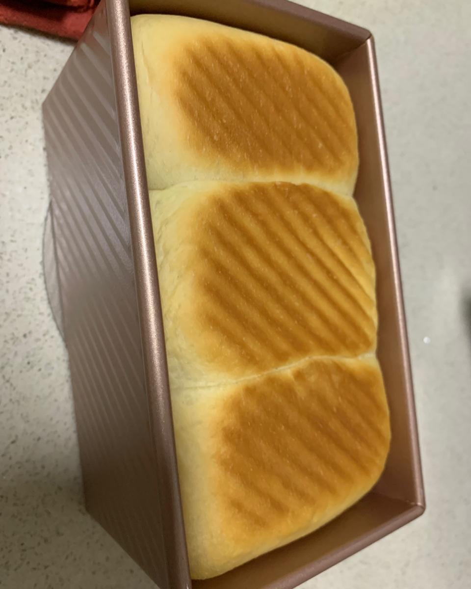 绵软细腻Q弹的酸奶吐司