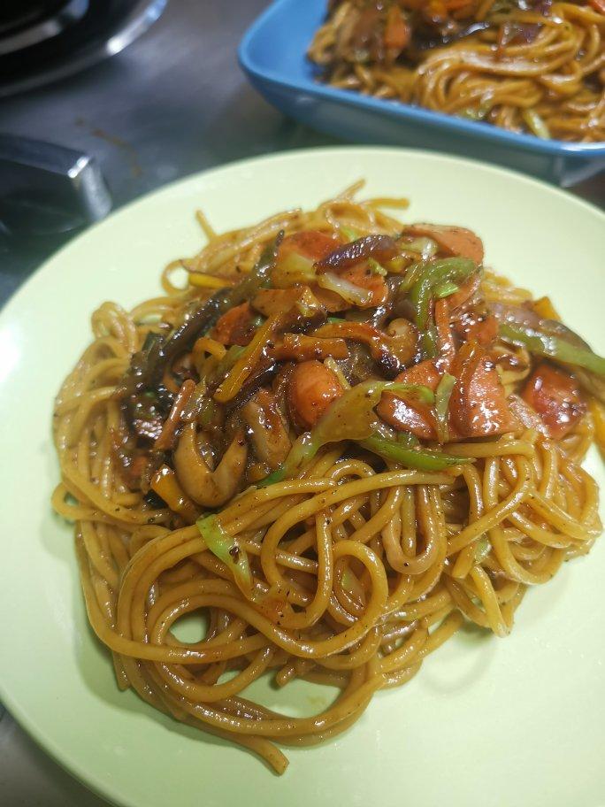 比餐厅好吃的黑椒牛柳意面🍝零失败简单教程