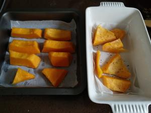 双味烤金瓜（胡椒&蜂蜜）的做法 步骤1
