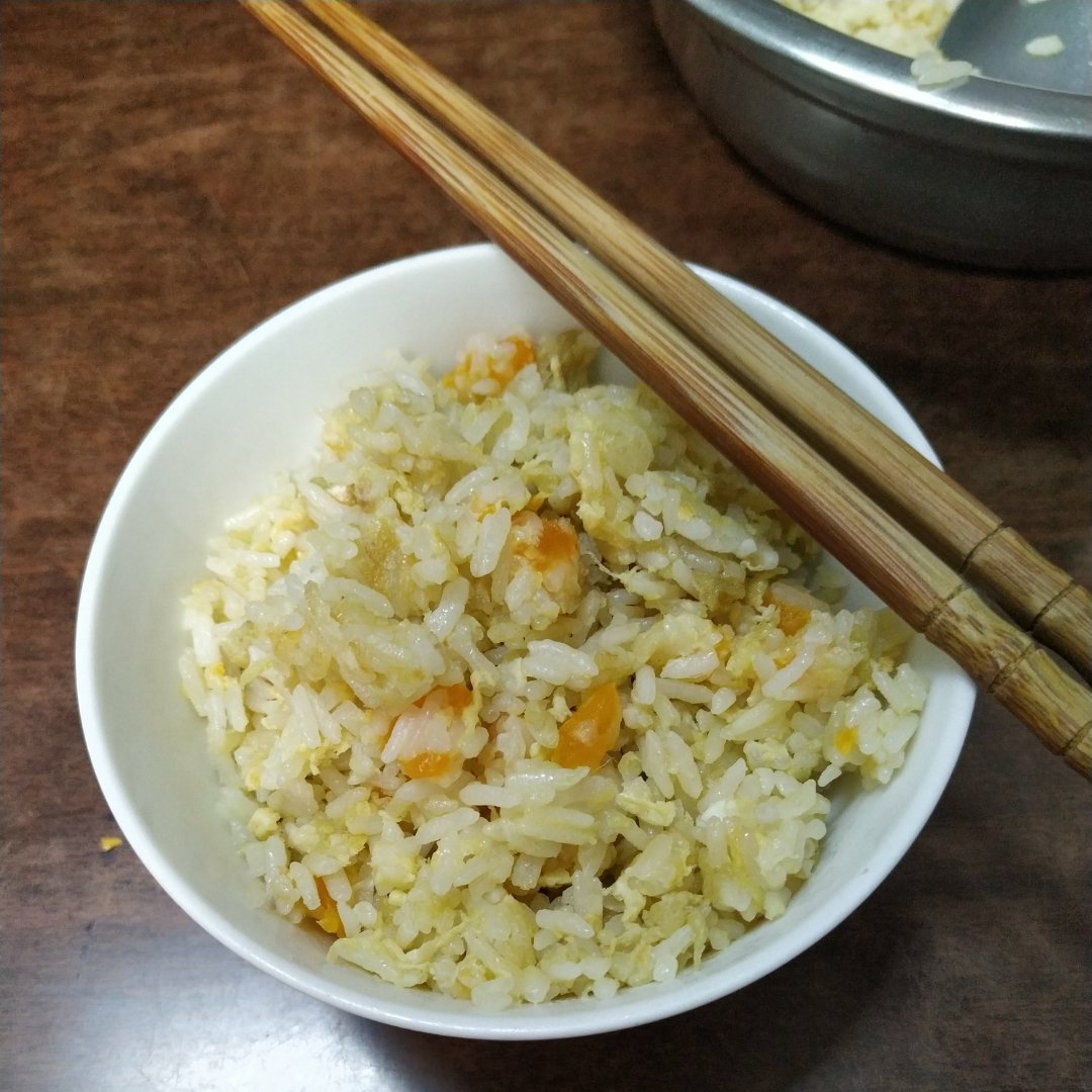 广式姜蛋炒饭