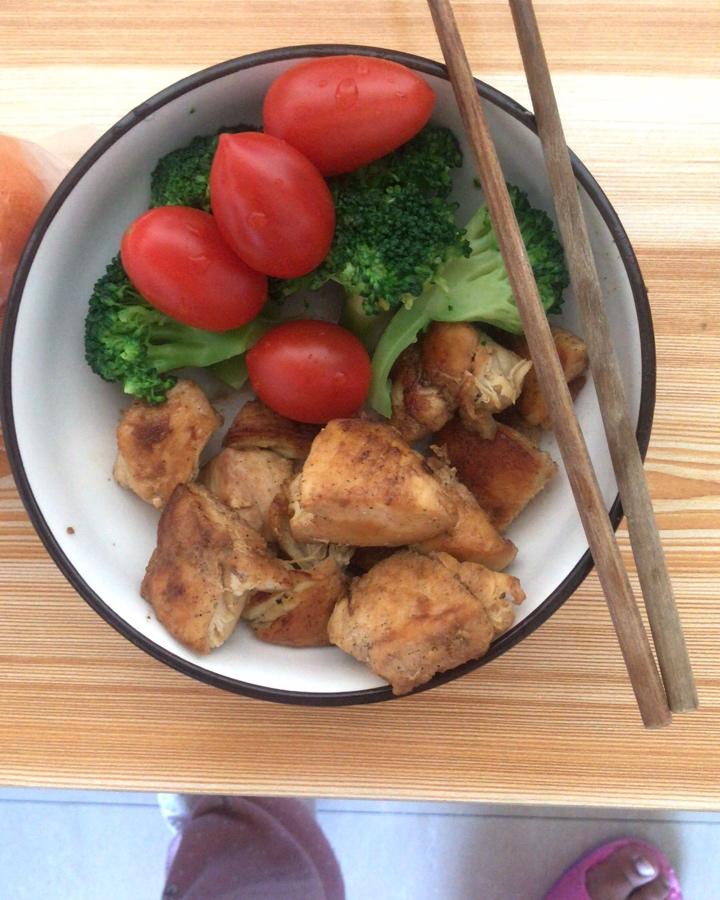 健身沙拉鸡胸肉健身沙拉
