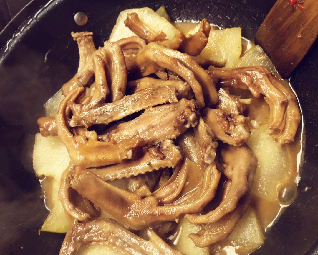 好吃到汤都拌饭的冬瓜掌亦煲