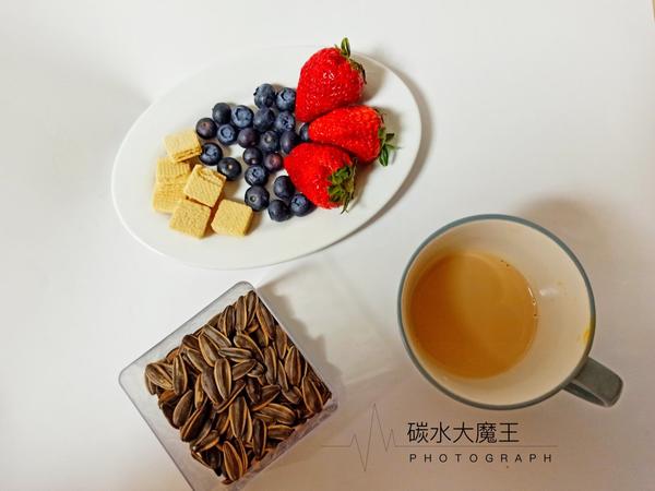 《Tinrry+》缺材料？学一下这个简易又好喝的焦糖奶茶