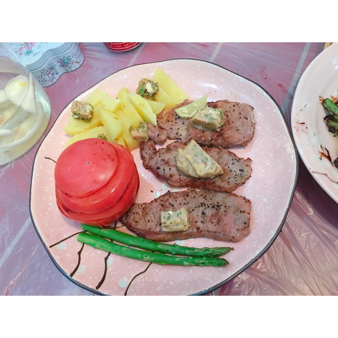 【曼食慢语】西冷牛排配香草黄油