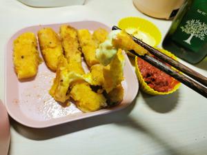 在宿舍里就可以制作的低碳生酮食谱:咸鸭蛋绿豆沙裹面炸芝士的做法 步骤9